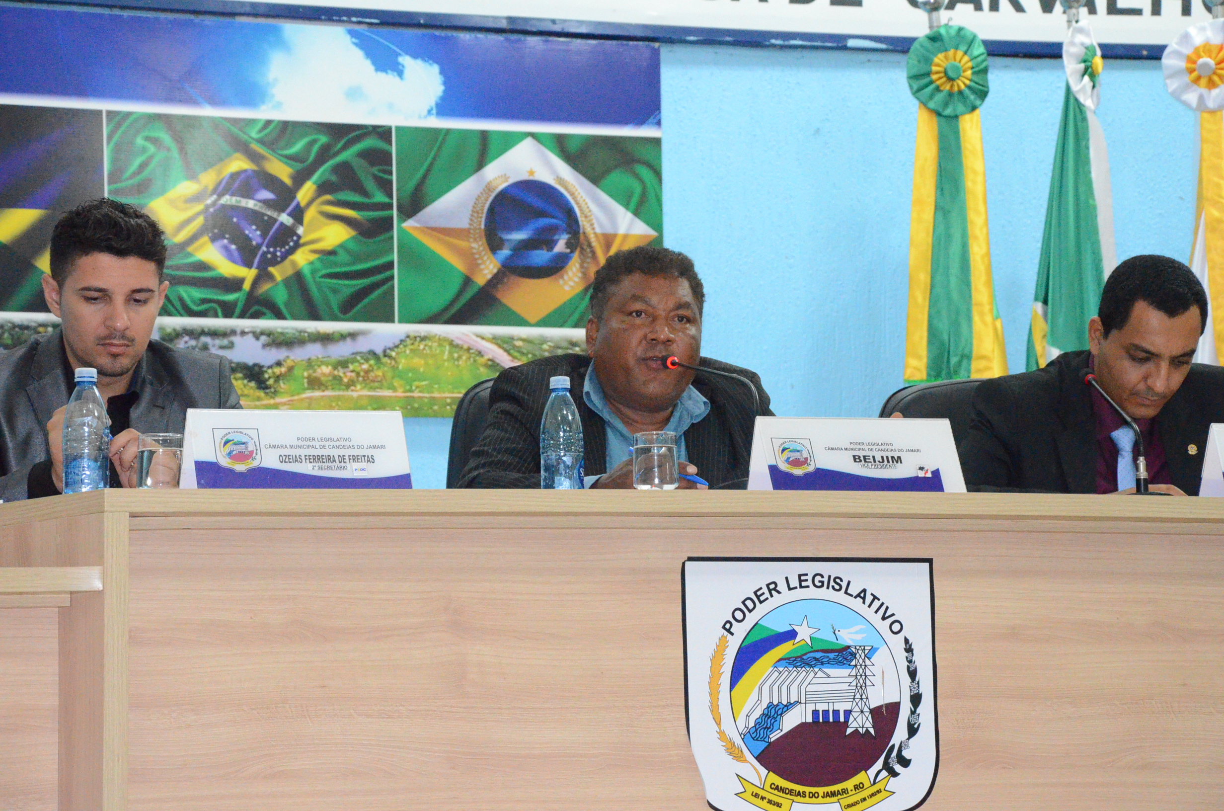 Câmara de Vereadores aprova projetos do executivo